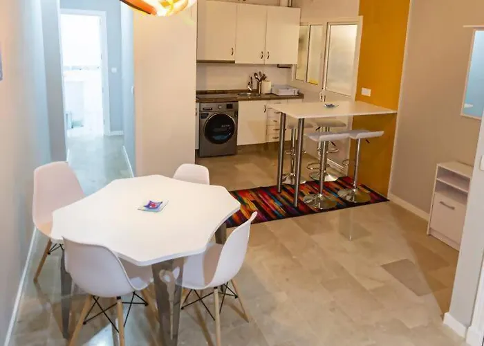 Sh Lupe Caleta Beach. A 100 M De Playa Apartment *